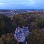 Vue aérienne du château de la Redortière